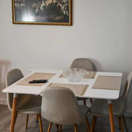 Apartment Joneal *
